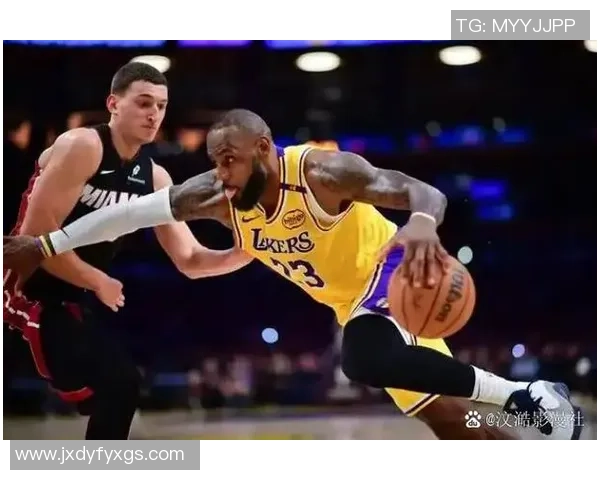 总决赛湖人对热火第二场精彩回放全景分析与赛后点评